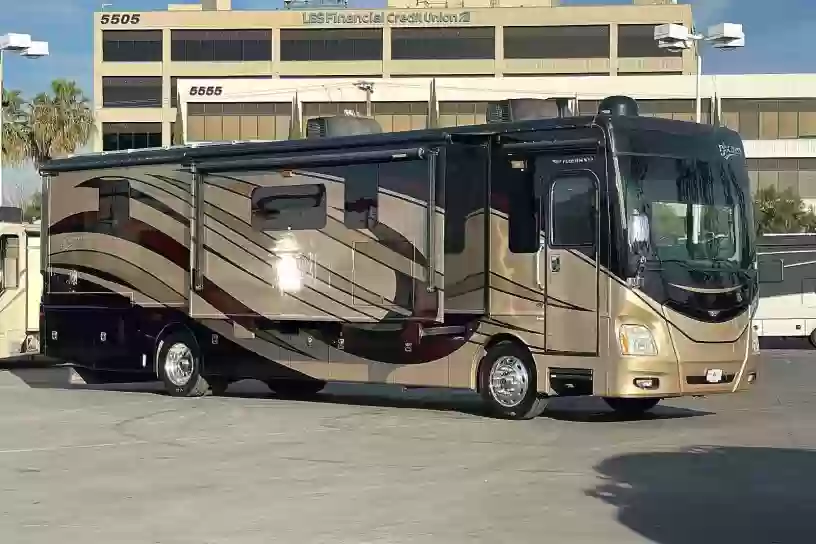 2015 FLEETWOOD DISCOVERY 37R