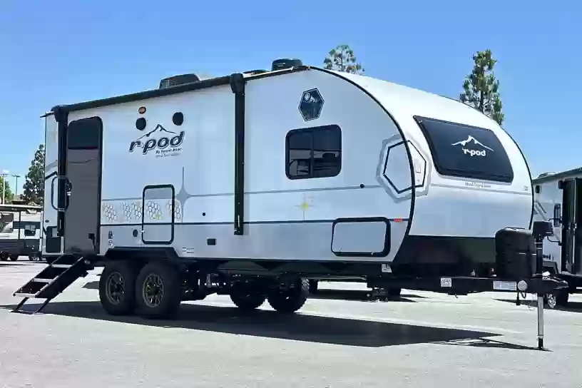 2023 FOREST RIVER R-POD RP202