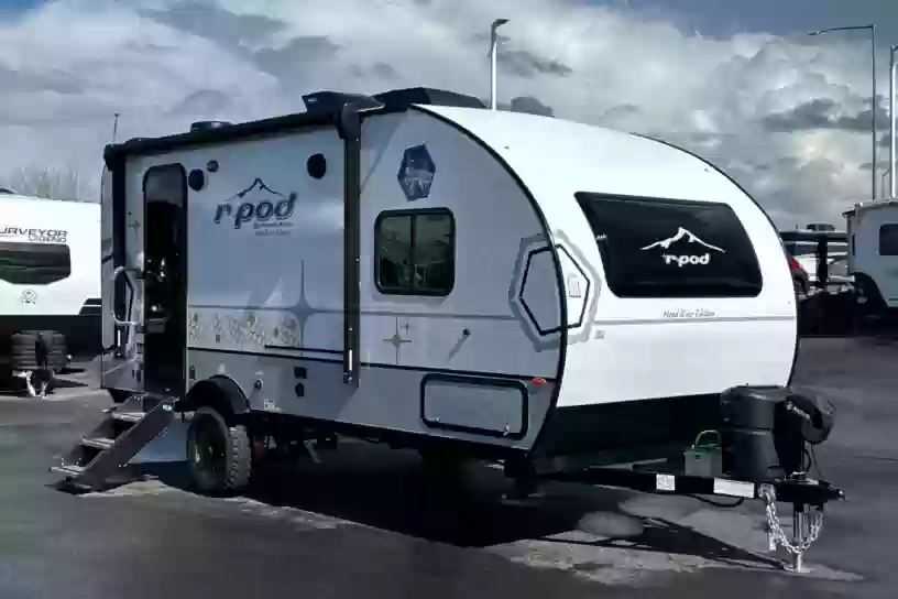 2024 FOREST RIVER R-POD RP196