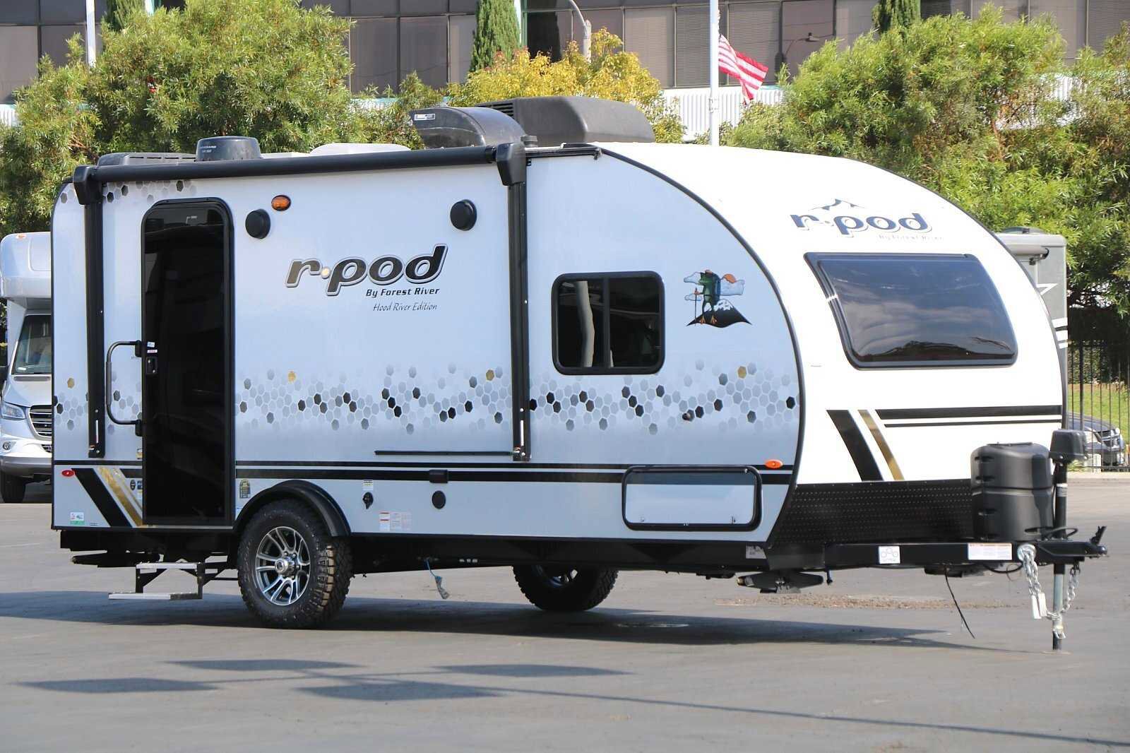 2022 FOREST RIVER R-POD RP196
