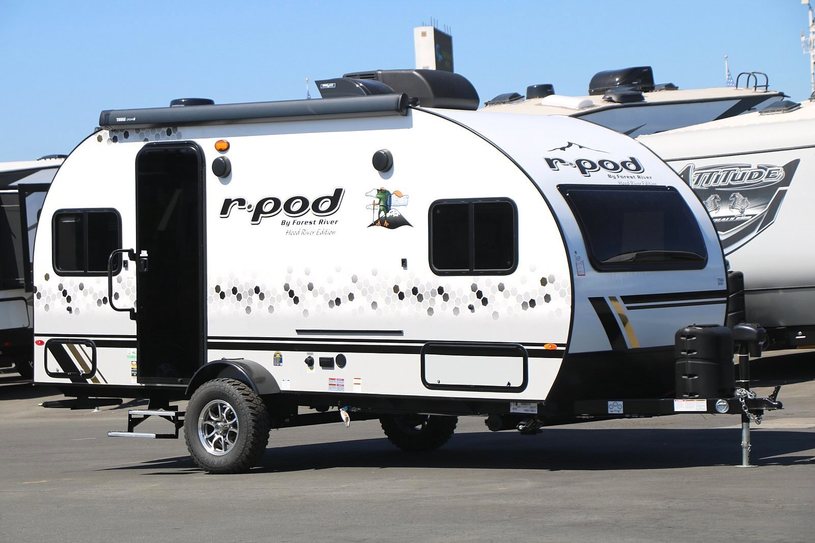 2022 FOREST RIVER R-POD RP190