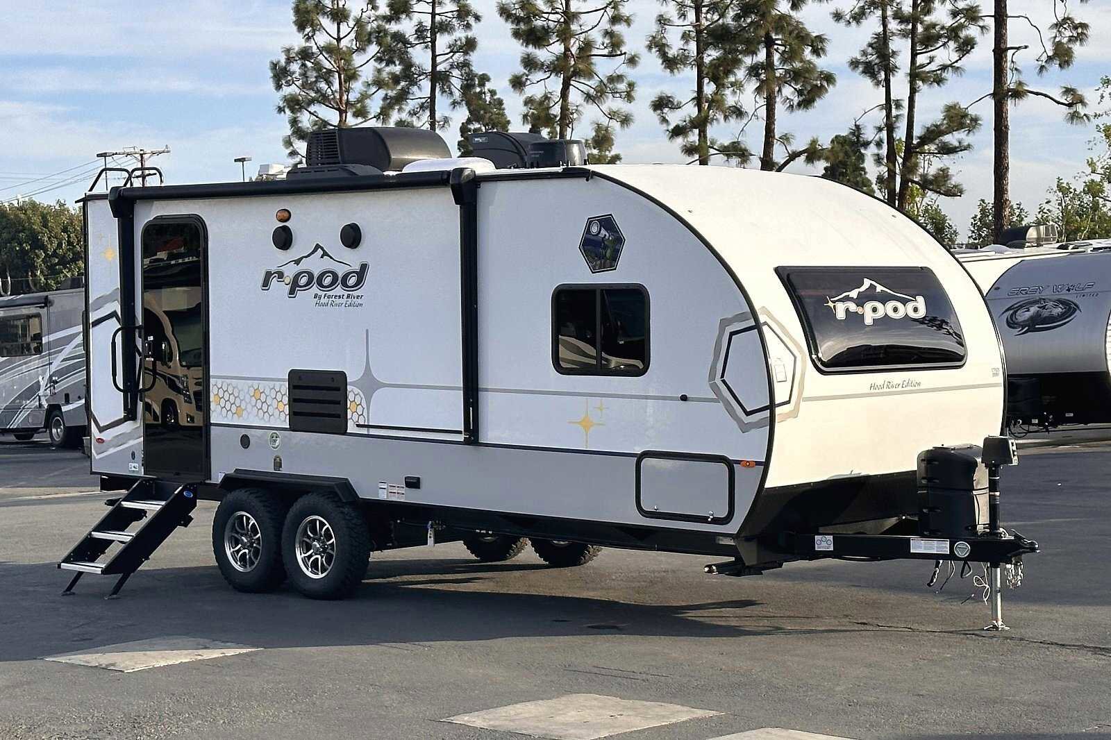 2023 FOREST RIVER R-POD RP201