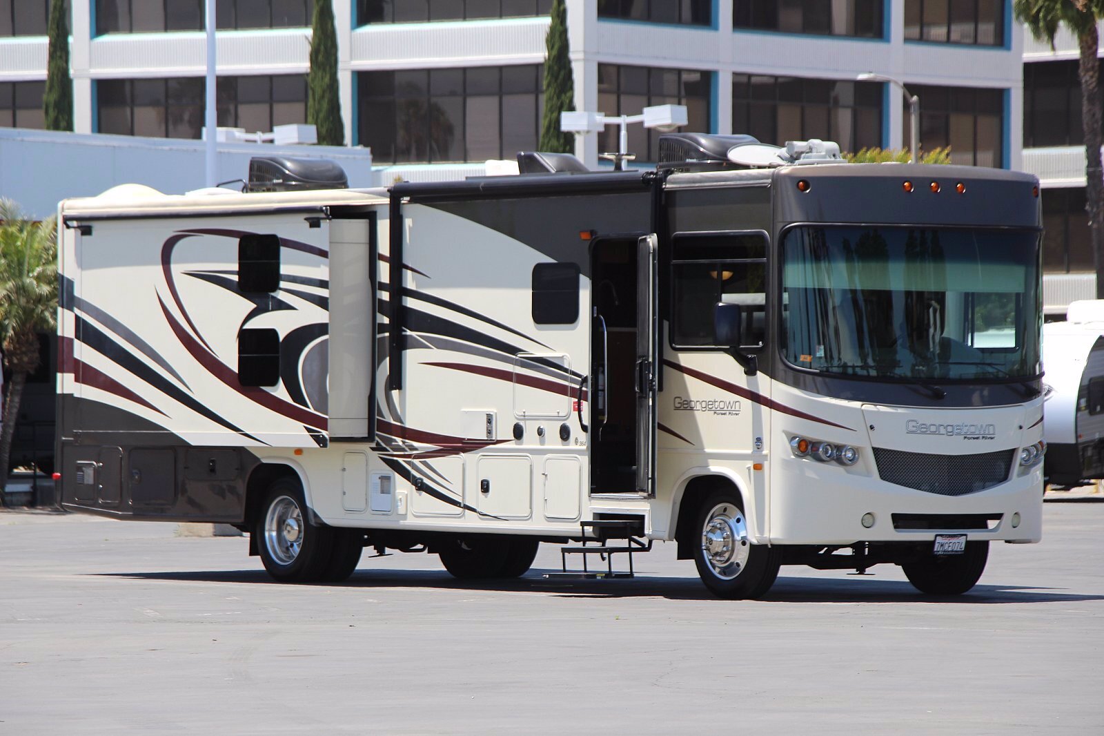 2016 FOREST RIVER GEORGETOWN 364TS