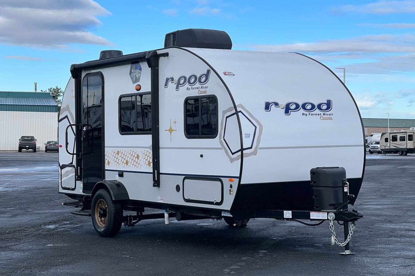 2024 FOREST RIVER R-POD RP180