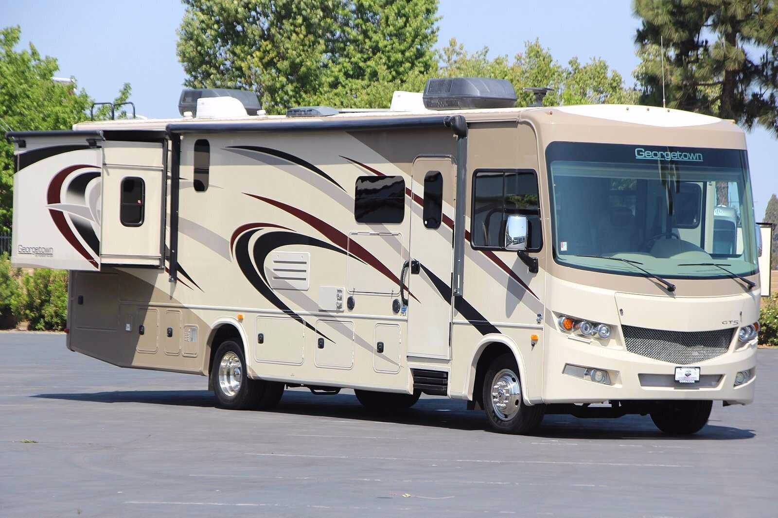 2018 FOREST RIVER GEORGETOWN 31L5